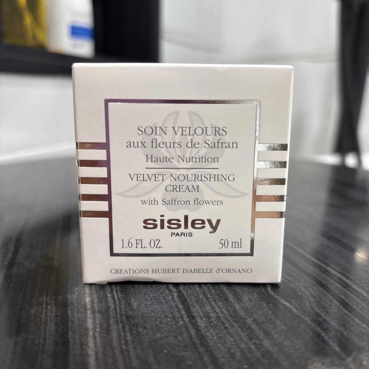 Velvet Nourishing Cream Saffron Flower 1.6oz 50ml New in Retail Box